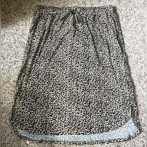 Women’s cheetah print skirt